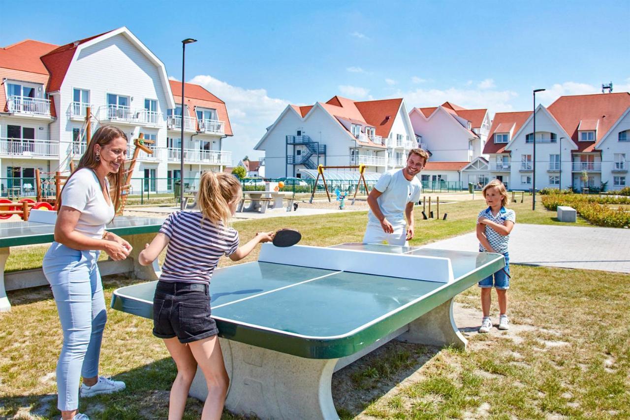 Holiday Suites Nieuwpoort Exterior foto